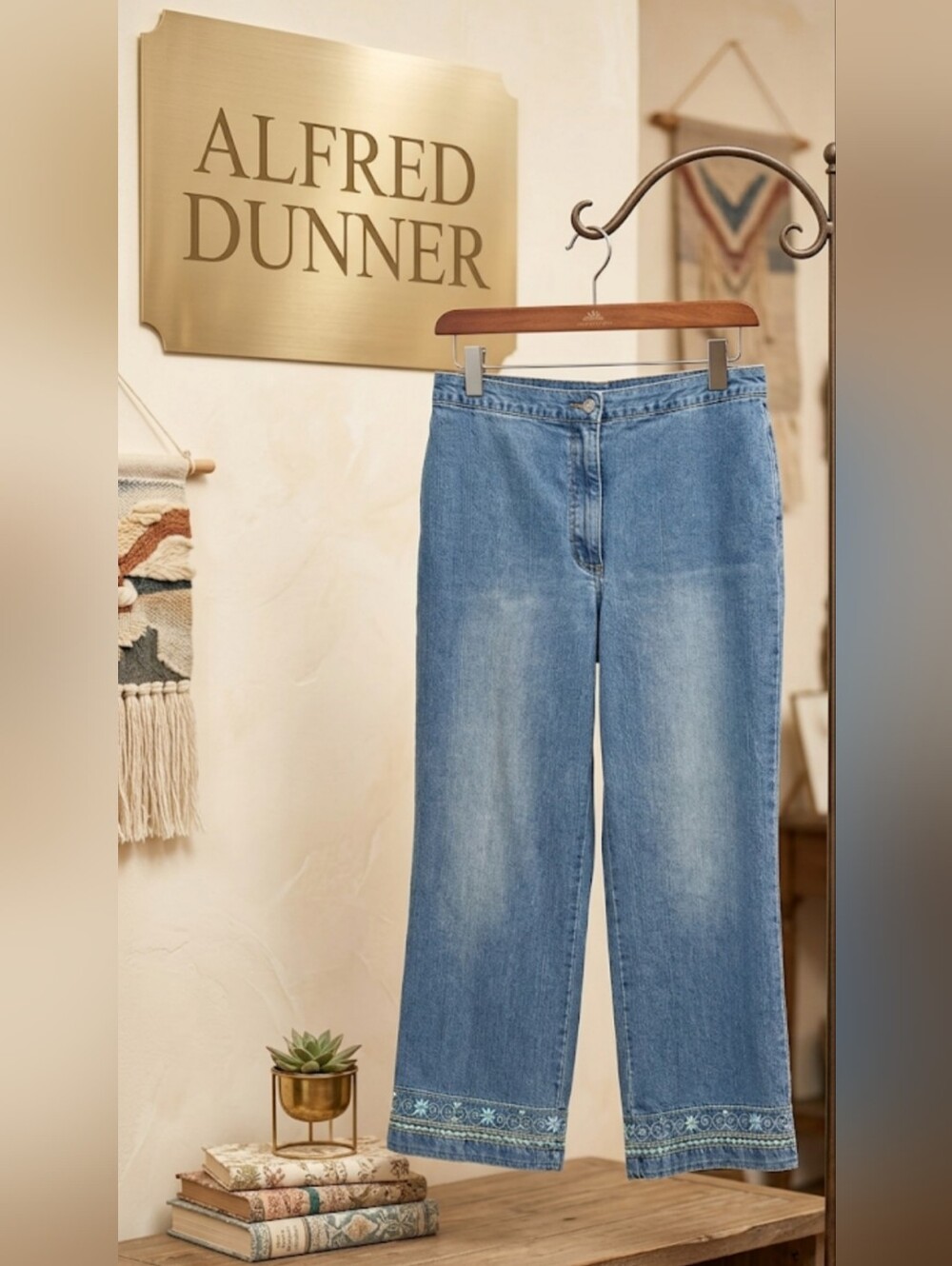 Alfred Dunner Faded Denim Embroidered Crop Pants